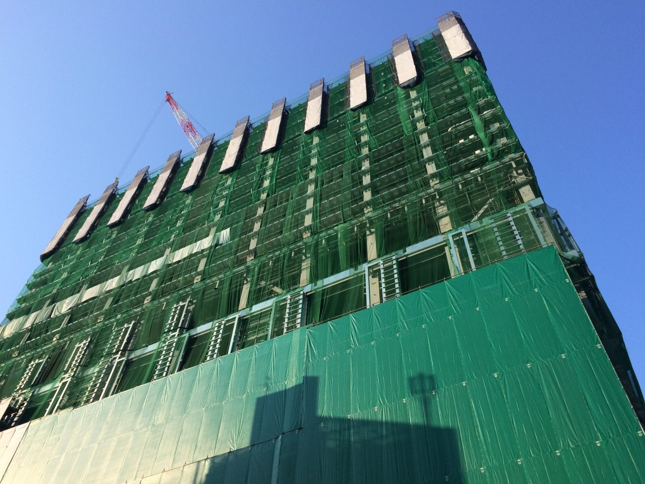 渋谷の高層ビルの建設現場1の写真
