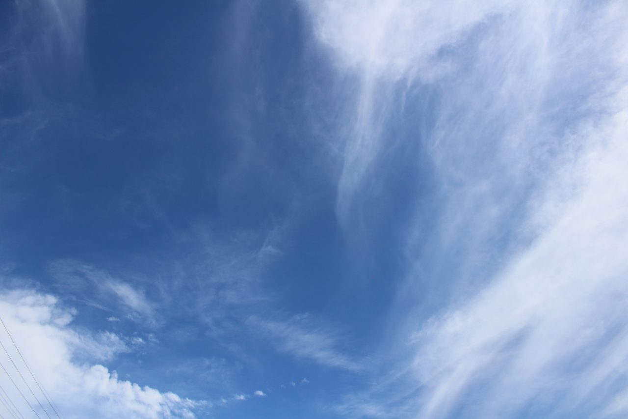 青空と雲2の写真